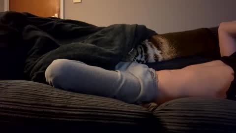 Snapshot of robertbrian033 chatting on 6, 4, 2026 robertbrian033 online show from 6, 4, 2026