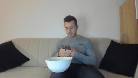 roberto4ever online show from 8, 12, 2024