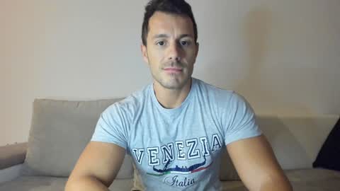 roberto4ever online show from 7, 1, 2025