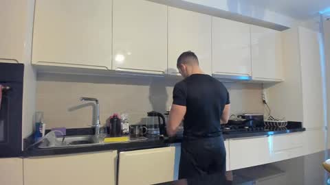 roberto4ever online show from 24, 2, 2025