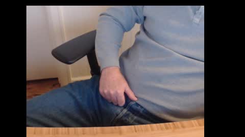 robidan6923 online show from 31, 1, 2025