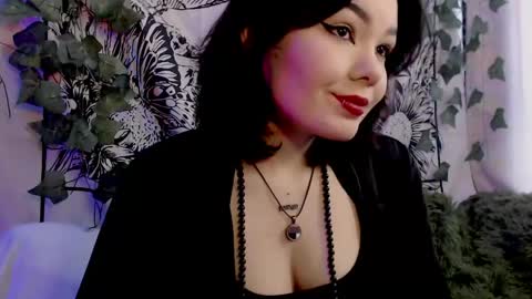 Snapshot of robin_harrington chatting on 16, 4, 2026 Ronin online show from 16, 4, 2026