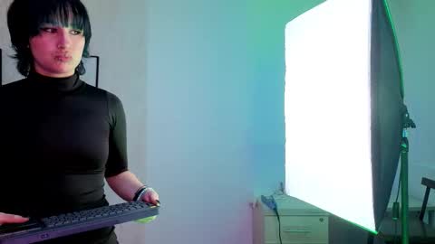 robin D online show from 18, 10, 2025