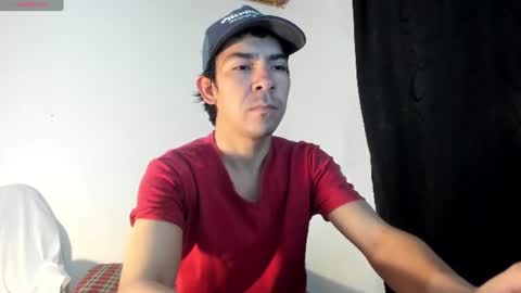 Snapshot of robindominique chatting on 22, 6, 2026 Robin online show from 22, 6, 2026