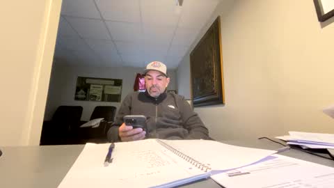 Snapshot of roblatino12 chatting on 11, 1, 2025 roblatino12 online show from 11, 1, 2025