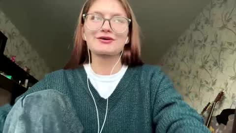 robynsentinella online show from 21, 11, 2025