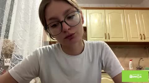 robynsentinella online show from 5, 12, 2025