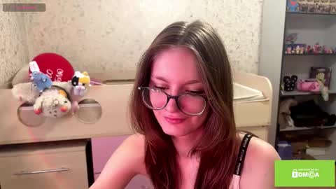 robynsentinella online show from 9, 3, 2026