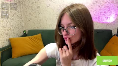 robynsentinella online show from 1, 4, 2026