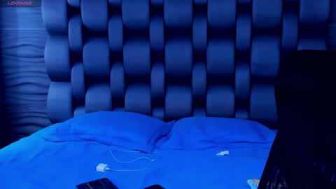 rocco_santos online show from 5, 11, 2025