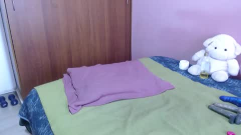 Rochelle online show from 22, 9, 2025