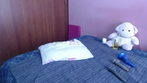 Snapshot of rochelle_xxx chatting on 18, 6, 2026 Rochelle online show from 18, 6, 2026