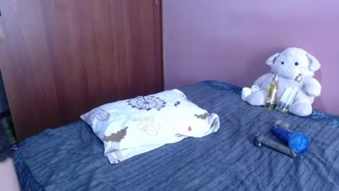 Snapshot of rochelle_xxx chatting on 19, 7, 2026 Rochelle online show from 19, 7, 2026