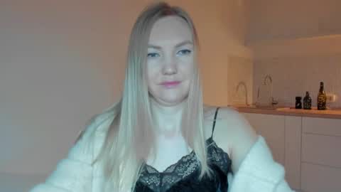 Snapshot of rock__baby chatting on 21, 6, 2026 rock__baby online show from 21, 6, 2026