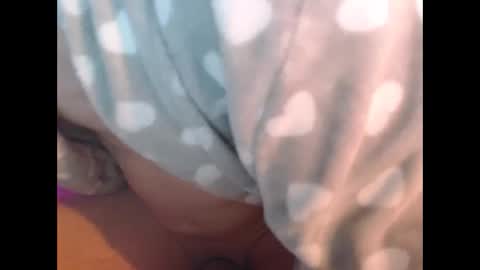 Snapshot of rocka_xx chatting on 6, 1, 2025 rocka xx online show from 6, 1, 2025