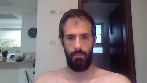 Snapshot of rockistman1 chatting on 15, 4, 2026 rockistman1 online show from 15, 4, 2026