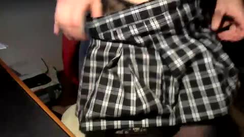 L online show from 1, 1, 2025