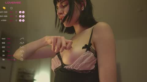 Snapshot of rodde_schlocer chatting on 6, 3, 2025 Im Sevi online show from 6, 3, 2025