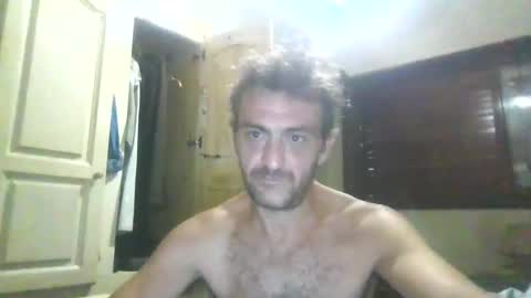 rodrigomolero1982 online show from 5, 3, 2026