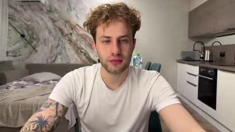 Snapshot of rodrigoveira chatting on 14, 6, 2026 Rodrigo online show from 14, 6, 2026