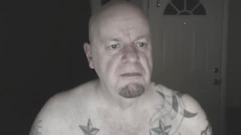 roinaz online show from 18, 4, 2026