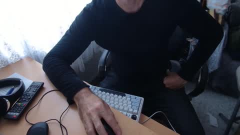 rokettttt online show from 22, 11, 2025