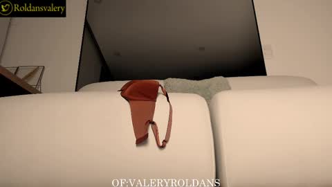 Snapshot of roldansvalery chatting on 26, 2, 2025 Valery Roldans online show from 26, 2, 2025