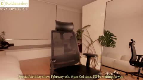 Valery Roldans online show from 4, 2, 2026