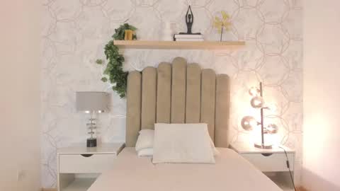   online show from 19, 2, 2025