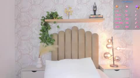   online show from 3, 12, 2025