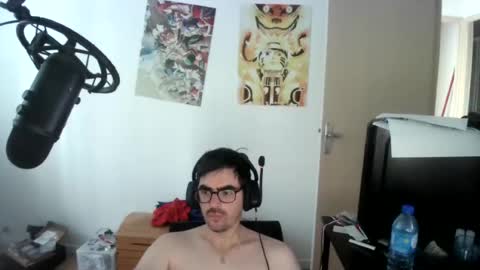Snapshot of romainb72 chatting on 22, 6, 2026 romainb72 online show from 22, 6, 2026