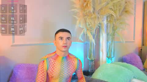   online show from 12, 11, 2025