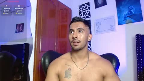 Snapshot of romanpearce_ chatting on 1, 5, 2026 Roman online show from 1, 5, 2026