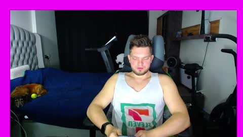 Snapshot of romantic_twunk chatting on 5, 10, 2025 romantic_twunk online show from 5, 10, 2025