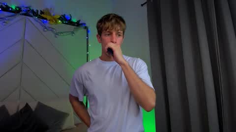 Romeo Ricci online show from 20, 12, 2025