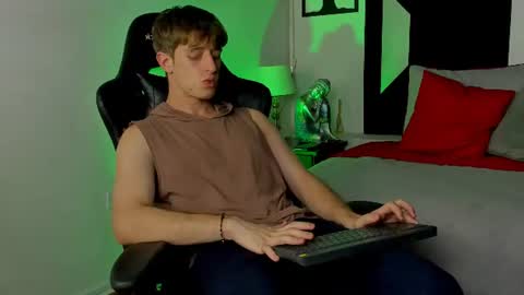 Snapshot of romeo_ricci1 chatting on 30, 7, 2026 Romeo Ricci online show from 30, 7, 2026