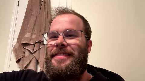 Snapshot of ronald2774 chatting on 22, 5, 2026 ronald2774 online show from 22, 5, 2026