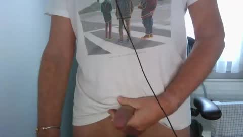 Snapshot of ronald_belgium chatting on 3, 1, 2025 hot belgium online show from 3, 1, 2025