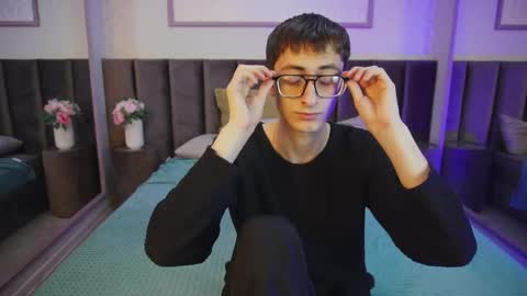 ronbevs online show from 4, 6, 2026