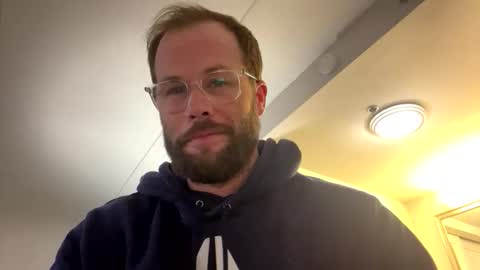 ronny2447 online show from 4, 12, 2025