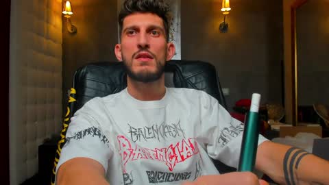 onlyfans-   online show from 14, 1, 2025