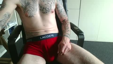 Snapshot of rore85 chatting on 30, 6, 2026 rore85 online show from 30, 6, 2026
