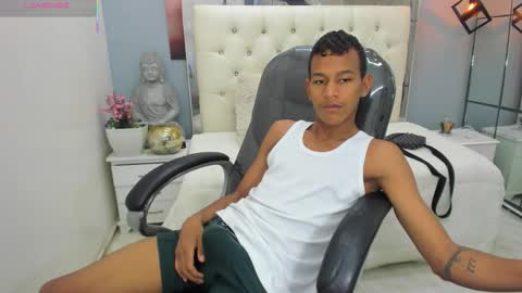 Snapshot of rory_castro chatting on 21, 9, 2025 RORY CASTRO online show from 21, 9, 2025