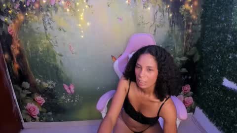 Snapshot of rosa_skinny chatting on 12, 5, 2026 rosa online show from 12, 5, 2026
