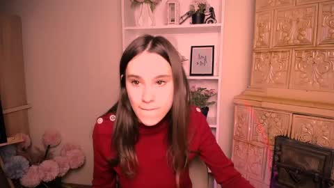 Snapshot of rosalais_ chatting on 2, 5, 2026 Rose online show from 2, 5, 2026