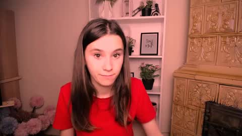 Snapshot of rosalais_ chatting on 16, 5, 2026 Rose online show from 16, 5, 2026