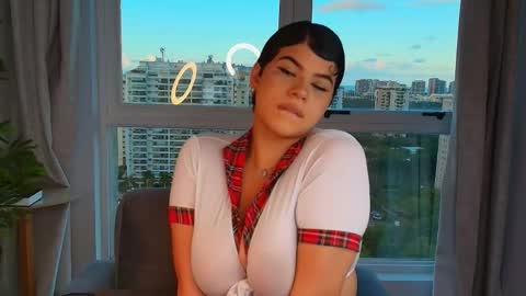 Rosalie Bliss online show from 5, 6, 2026