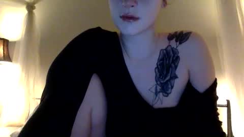 Snapshot of rose202555555 chatting on 9, 9, 2025 Rose online show from 9, 9, 2025