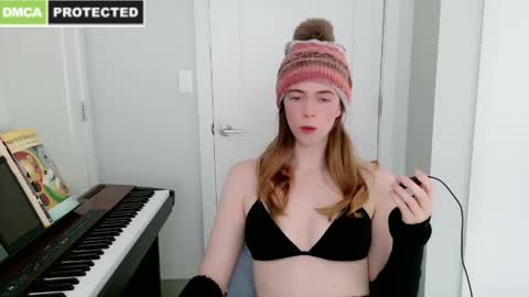 rose77782 online show from 15, 1, 2025