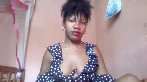 Snapshot of rose9794 chatting on 1, 8, 2026 Rose9794 online show from 1, 8, 2026